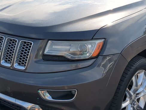 Used 2014 Jeep Grand Cherokee Summit AWD/4WD image 12