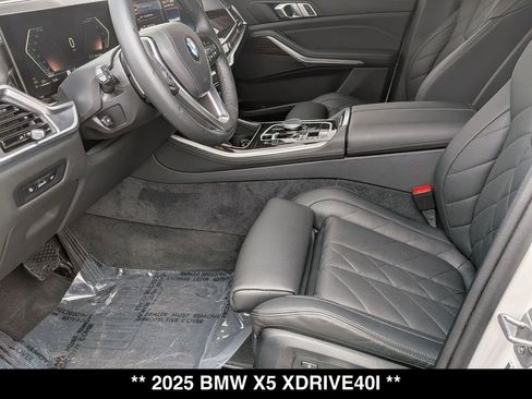 Certified 2025 BMW X5 xDrive40i w/ Parking Assistance Package AWD/4WD image 3