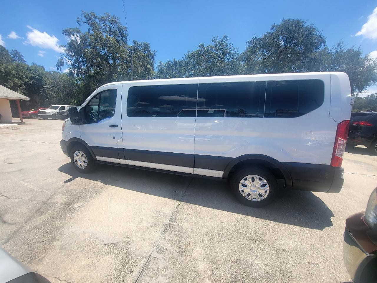 Used 2016 Ford Transit 350 XLT RWD image 20