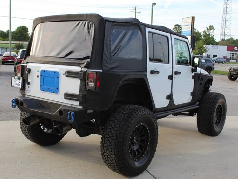 Used 2016 Jeep Wrangler Unlimited Sport AWD/4WD image 5