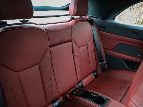 Used 2023 BMW 440i xDrive Convertible w/ Premium Package image 24