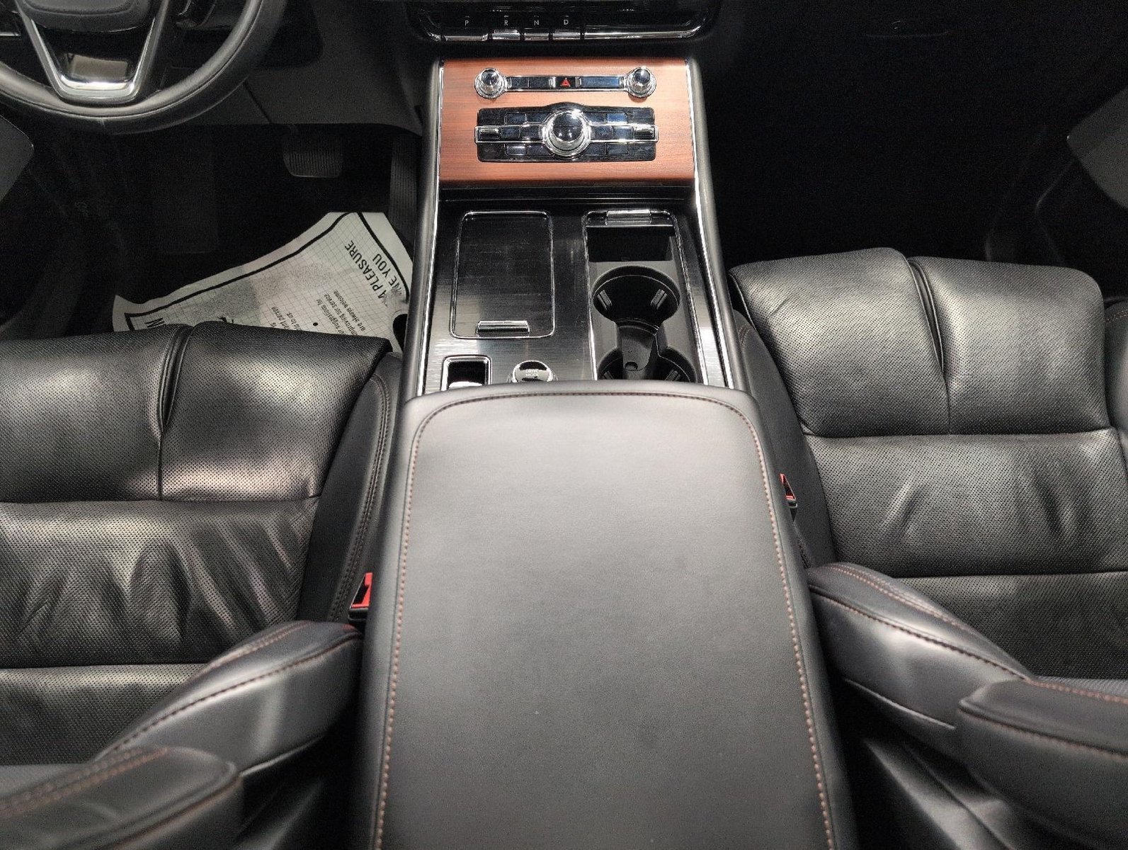 Used 2020 Lincoln Aviator Reserve w/ Equipment Group 202A AWD/4WD image 16