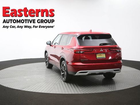 Used 2024 Mitsubishi Outlander SE AWD/4WD image 65