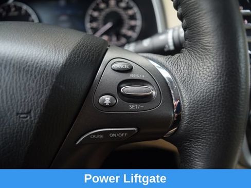 Used 2024 Nissan Murano SL AWD/4WD image 6