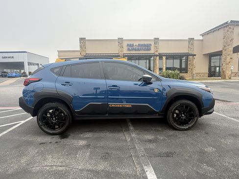 Used 2024 Subaru Crosstrek 2.5i Wilderness w/ Crosstrek Mirror Package image 8