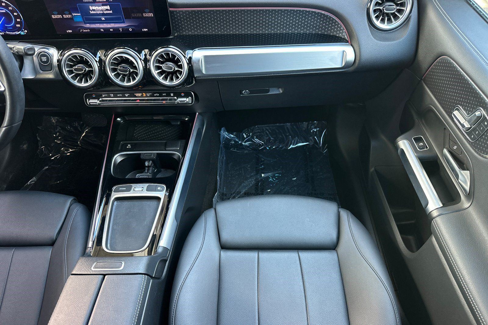 Used 2024 Mercedes-Benz EQB 250+ image 35