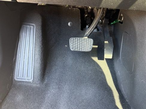 Used 2018 GMC Terrain SLT w/ Preferred Package image 15