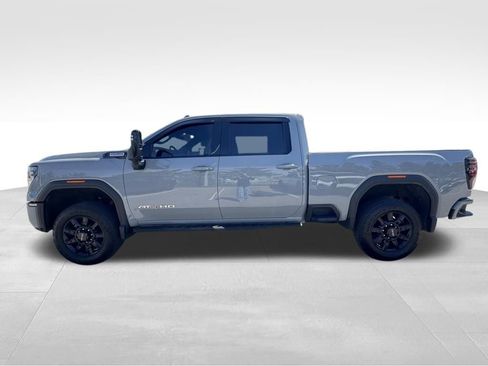 Used 2024 GMC Sierra 2500 AT4 w/ AT4 Premium Plus Package AWD/4WD image 15