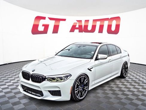 Used 2019 BMW M5 image 3