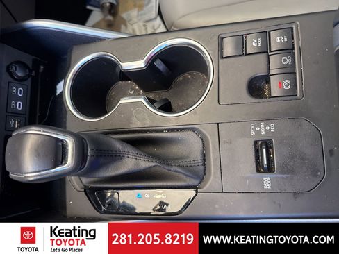 Certified 2023 Toyota Highlander Bronze Edition image 25