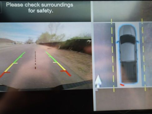 Used 2015 Ford F150 Platinum w/ Equipment Group 701A Luxury image 35