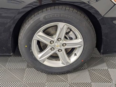 Used 2022 Chevrolet Malibu LS FWD image 8