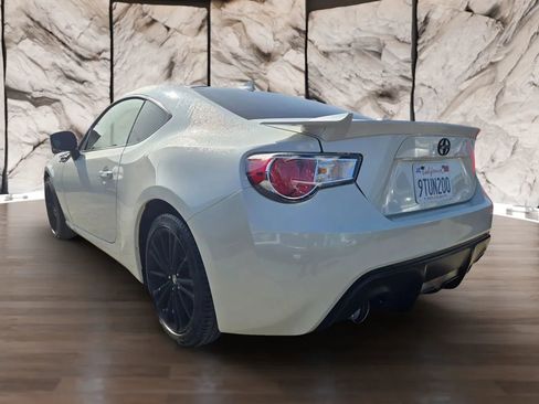 Used 2015 Scion FR-S image 8