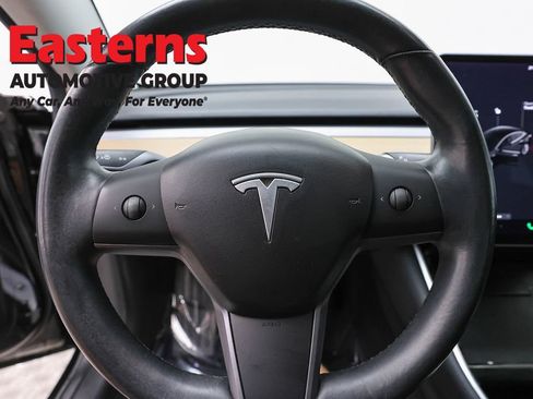 Used 2018 Tesla Model 3 Long Range AWD/4WD image 10