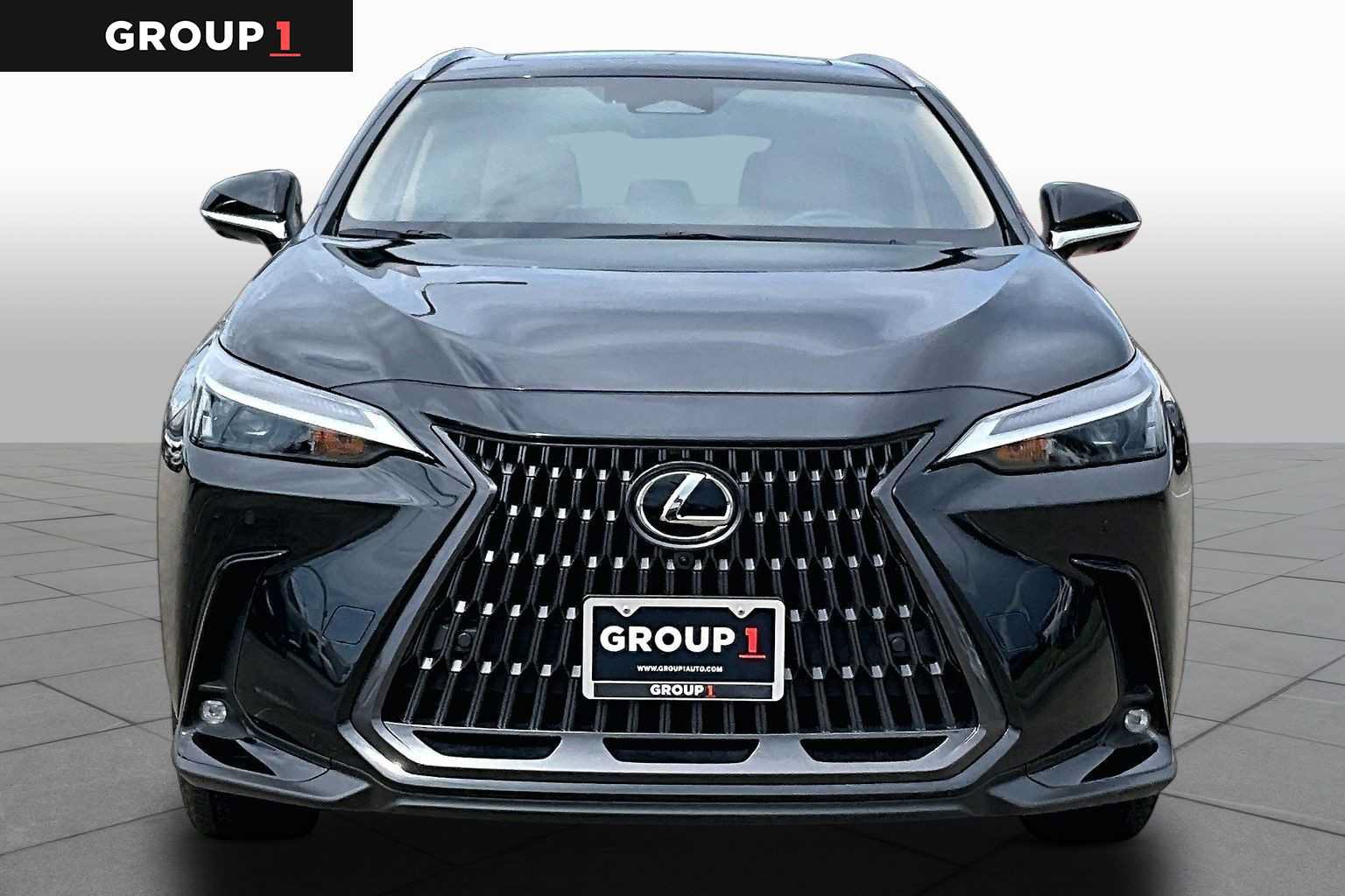 Used 2026 Lexus NX 450h+ AWD w/ Luxury Package image 4