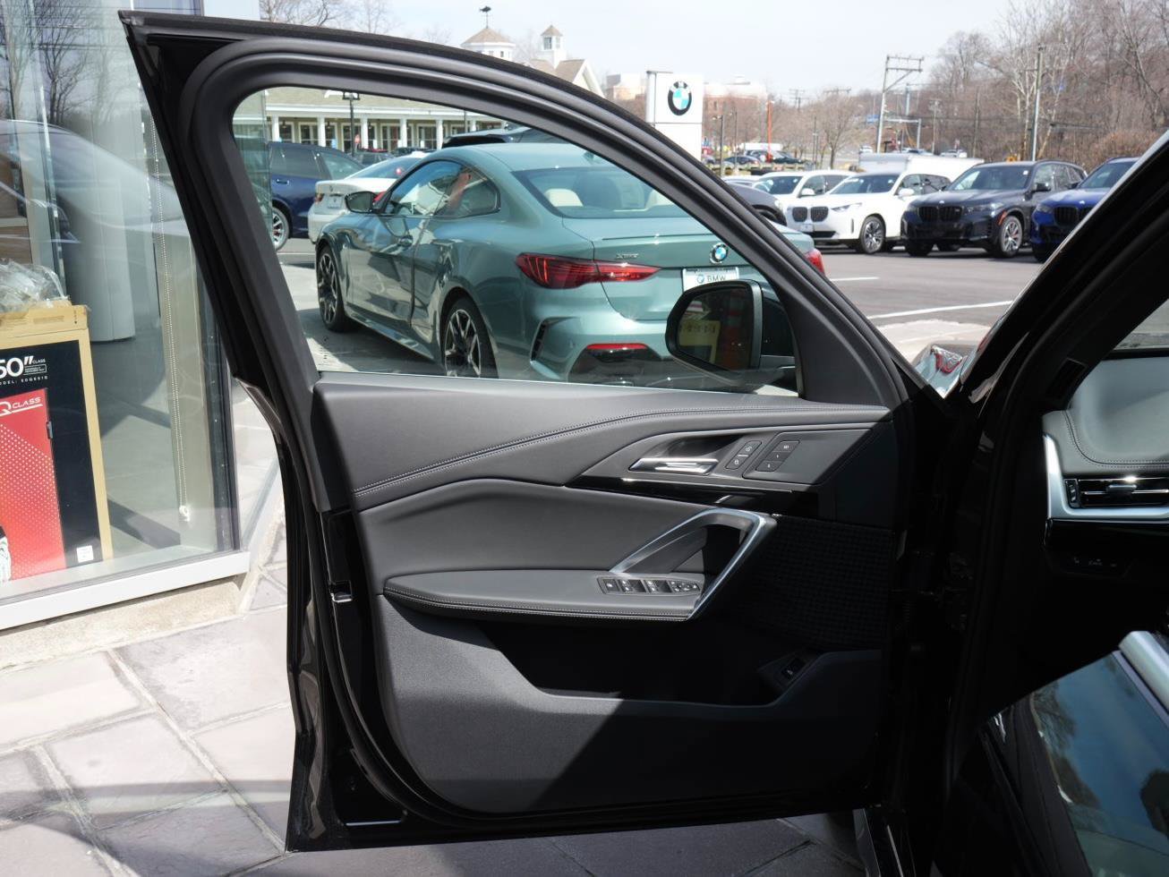 Used 2026 BMW X1 xDrive28i w/ Technology Package AWD/4WD image 25