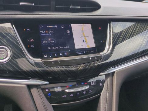 Certified 2023 Cadillac XT6 Premium Luxury FWD image 14