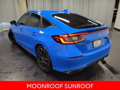 Used 2024 Honda Civic Sport Touring image 6