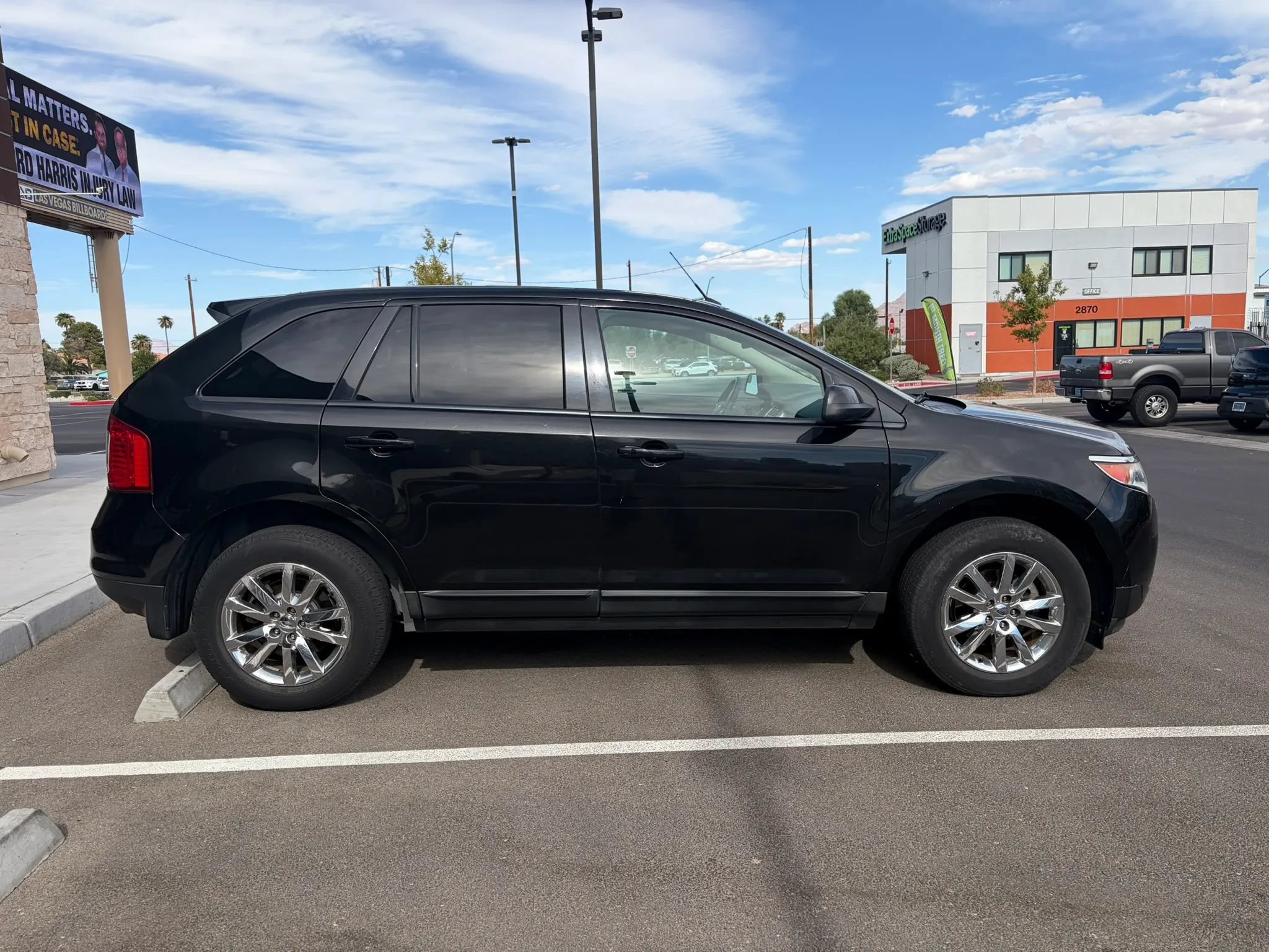 Used 2013 Ford Edge SEL FWD image 5