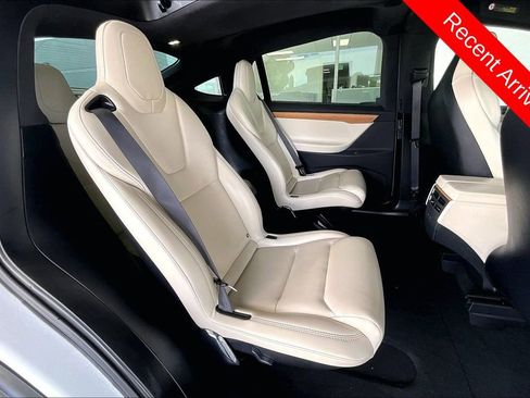 Used 2019 Tesla Model X Long Range image 25