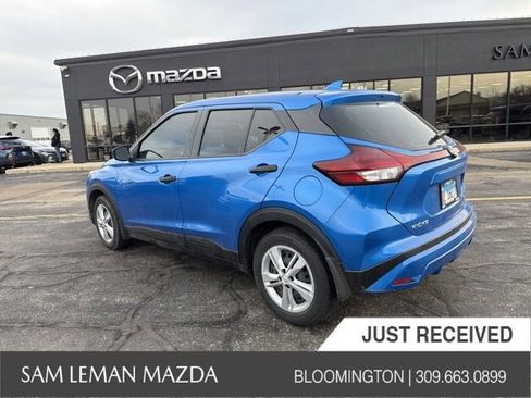 Used 2022 Nissan Kicks S image 5