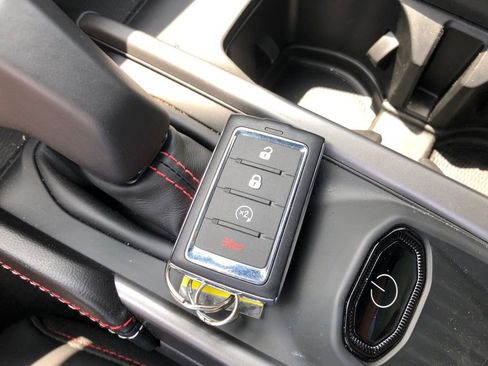 Used 2025 Dodge Charger R/T w/ Sun & Sound Package image 46