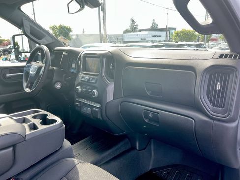 Used 2020 GMC Sierra 1500 4x4 Crew Cab w/ Convenience Package image 21