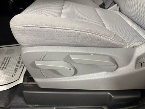 Used 2017 Chevrolet Silverado 1500 W/T w/ WT Fleet Convenience Package AWD/4WD image 16