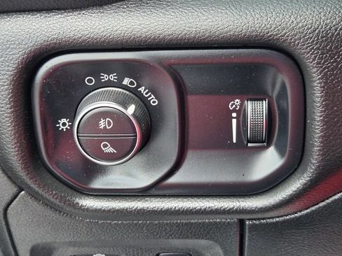 Used 2023 RAM 1500 Big Horn RWD image 27