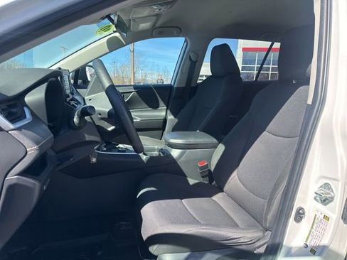 Used 2020 Toyota RAV4 LE w/ All Weather Liner Package image 8