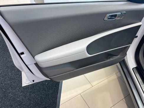 New 2025 Hyundai Ioniq 6 Limited image 10