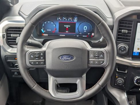 Used 2025 Ford F150 Lariat w/ Equipment Group 501A Mid image 13