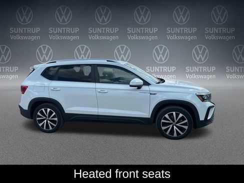 Used 2023 Volkswagen Taos SE AWD/4WD image 7