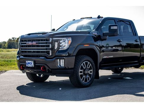 Used 2022 GMC Sierra 2500 AT4 w/ AT4 Premium Plus Package image 16