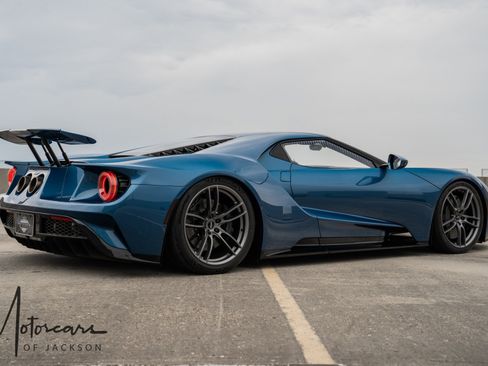 Used 2020 Ford GT image 13
