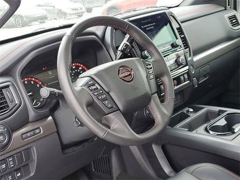 Used 2024 Nissan Titan PRO-4X w/ Pro-4x Convenience Package image 23
