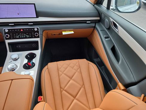 New 2026 Genesis GV80 3.5T Prestige image 14