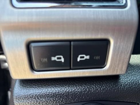 Used 2019 Ford F150 Platinum w/ Technology Package AWD/4WD image 57