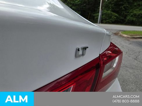 Used 2024 Chevrolet Malibu LT FWD image 11