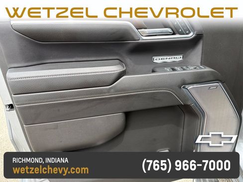 Used 2024 GMC Sierra 1500 Denali w/ Denali Reserve Package AWD/4WD image 16