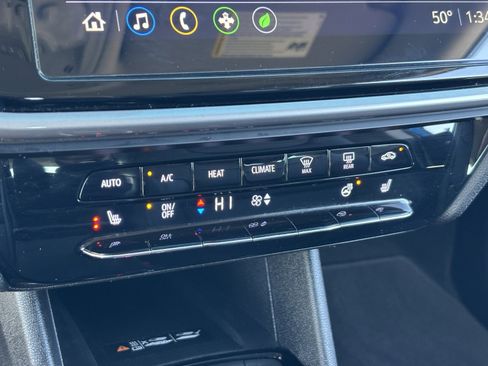 Used 2022 Chevrolet Bolt LT w/ Infotainment Package image 6