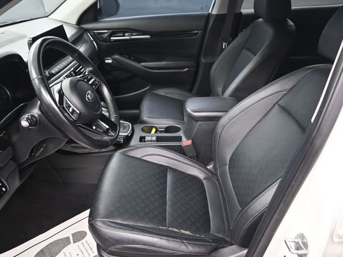 Certified 2021 Kia Seltos SX AWD/4WD image 15