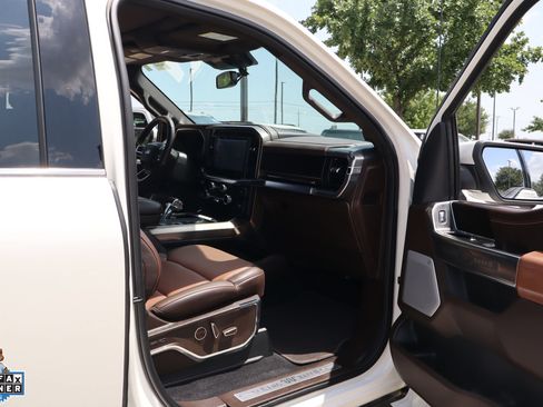 Used 2025 Ford F150 King Ranch w/ FX4 Off-Road Package AWD/4WD image 29