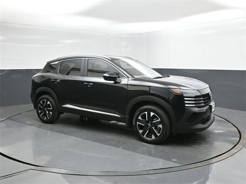 New 2026 Nissan Kicks SV w/ Cold Weather Package image 17