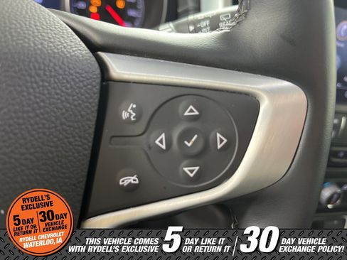 Certified 2023 GMC Terrain SLT w/ Infotainment Package II image 36