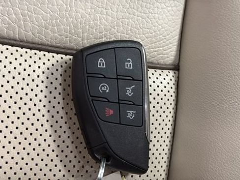 Used 2022 GMC Yukon Denali w/ Denali Ultimate Package AWD/4WD image 20