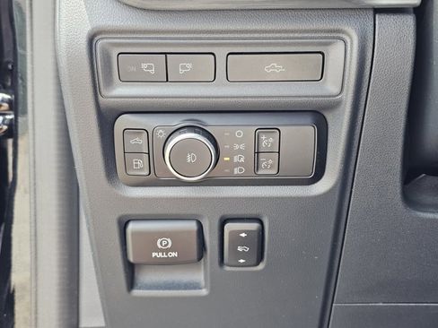 Used 2023 Ford F150 Lariat w/ Equipment Group 502A High AWD/4WD image 45