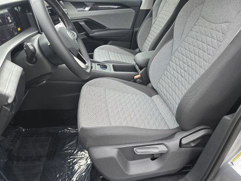 New 2025 Volkswagen Tiguan S image 16