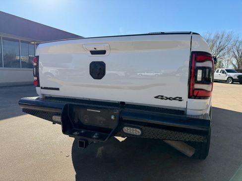 Used 2021 RAM 2500 Laramie w/ Night Edition image 14