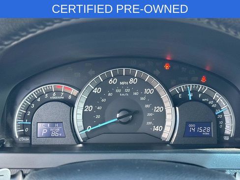 Used 2013 Toyota Camry SE image 19